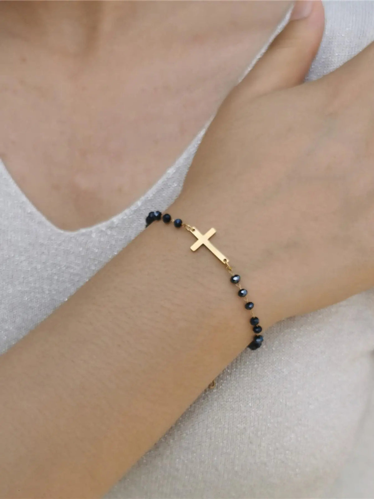 Fashion Cross Charm Decor Bracelet, Cross Beads Bracelet, Beaded Bracelets, Fashionable Temperament Beaded Design Hand Jewelry for Party, Daily Clothing Decor for Girl, Trendy All-match & Exquisite Jewelry for Birthday Gift, Fashionable Bracelet Style