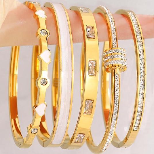 5PCS Elegant Fashion Bangle Bracelet Set Stackable Gold Bangle Bracelet Set for Women - Fashionable Eternal Lightweight Bangle with Pink Friendship & Love Heart Bracelet Jewelry Gift for Her for Parties, Gatherings and Birthday Gifts