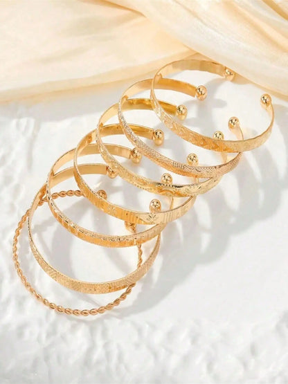 7-Piece set Women's Gold Bangle Set Gold-Plated Stackable Open Cuffs & Classic Embossed Designs, Minimalist Layering Jewelry, Stack Bangles, Perfect Gift For Her, Suitable For Women's Everyday And Vacation Outfits, Bracelets Stack