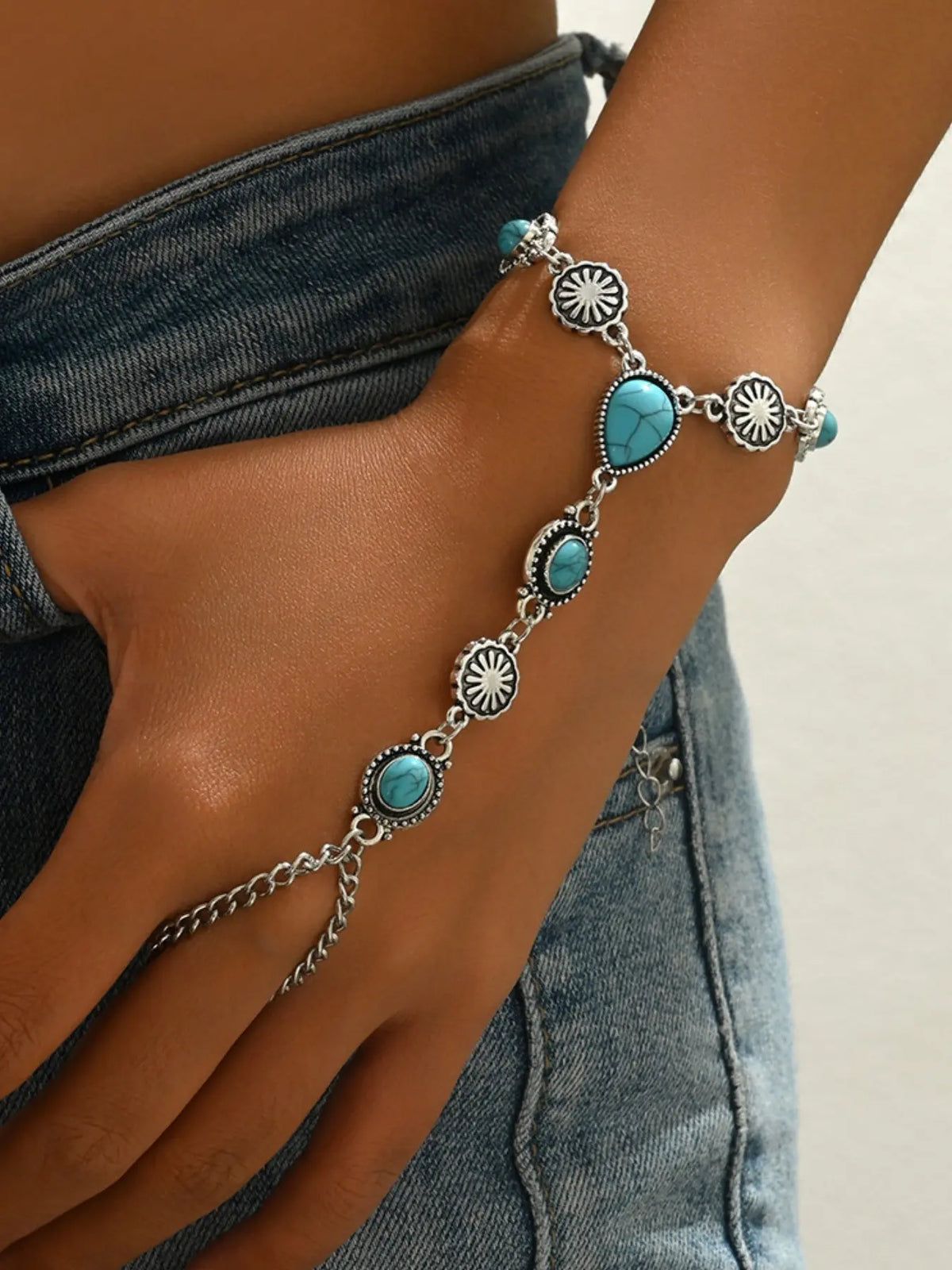 Women's Vintage Ethnic Style Bracelet, Elegant Jewelry Bracelet, Boho Style Bracelet, High Quality Bracelet, Summer Bohemian Design, Zinc Alloy Material, Geometric & Water Drop Patterns, Metal Finish, Bohemian Bracelets