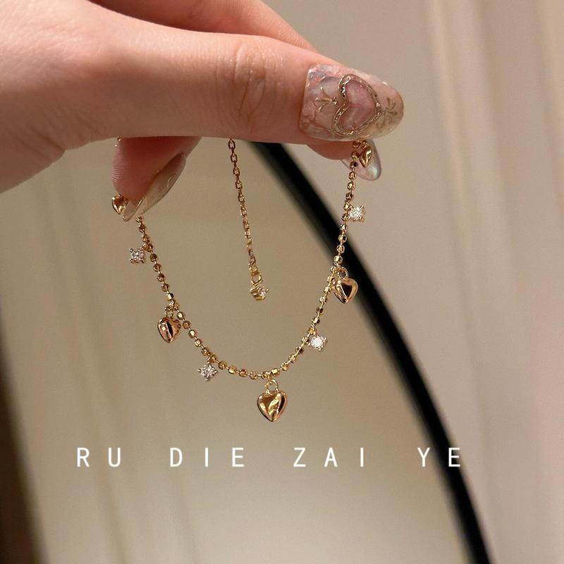 Women's Dainty Gold Bangle with Heart Charm & Tassel Pendant, Minimalist Stackable Fashionable Charm Bracelet, Love Bracelet, Meaningful Gifts for Women, Elegant Accessory