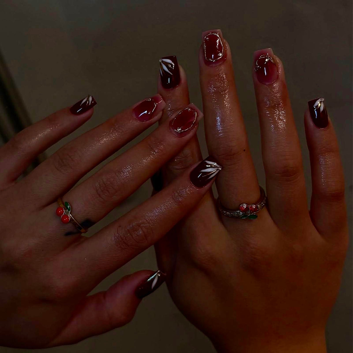 Almond Press On Nails Gold 3d Gold Glitter Ombre Design Date Night Nails For Women