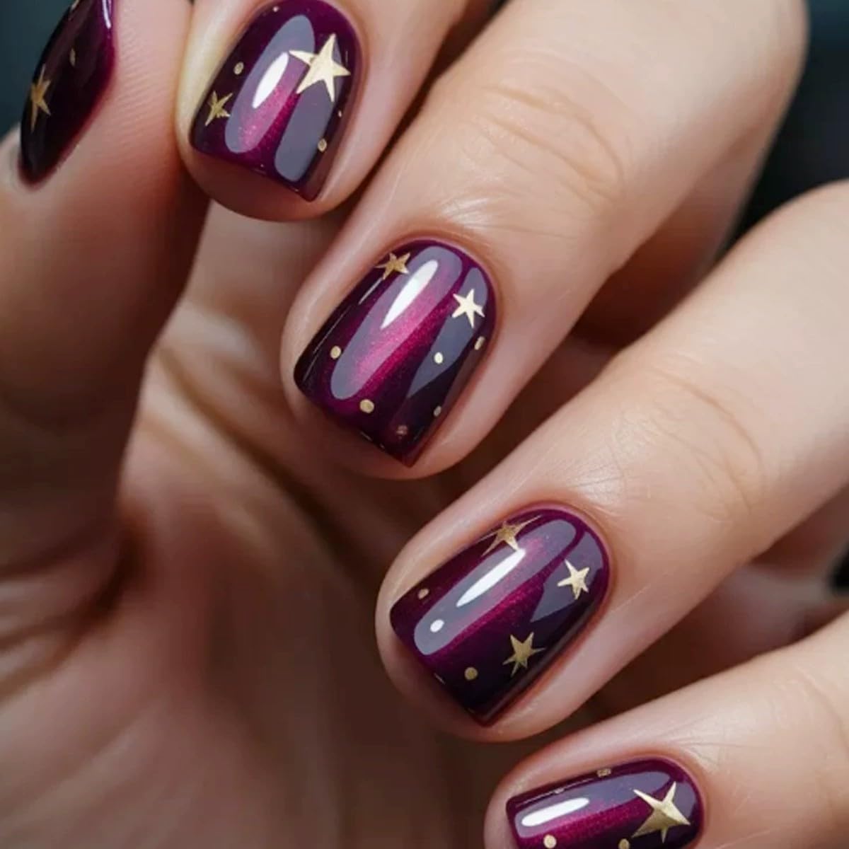 Short Square Press on Nails French Fake Nails Ombre Acrylic Nails Press on Full Cover Glossy False Nails Artificial Stick on Nail for Women Manicure Decoration 24PCS