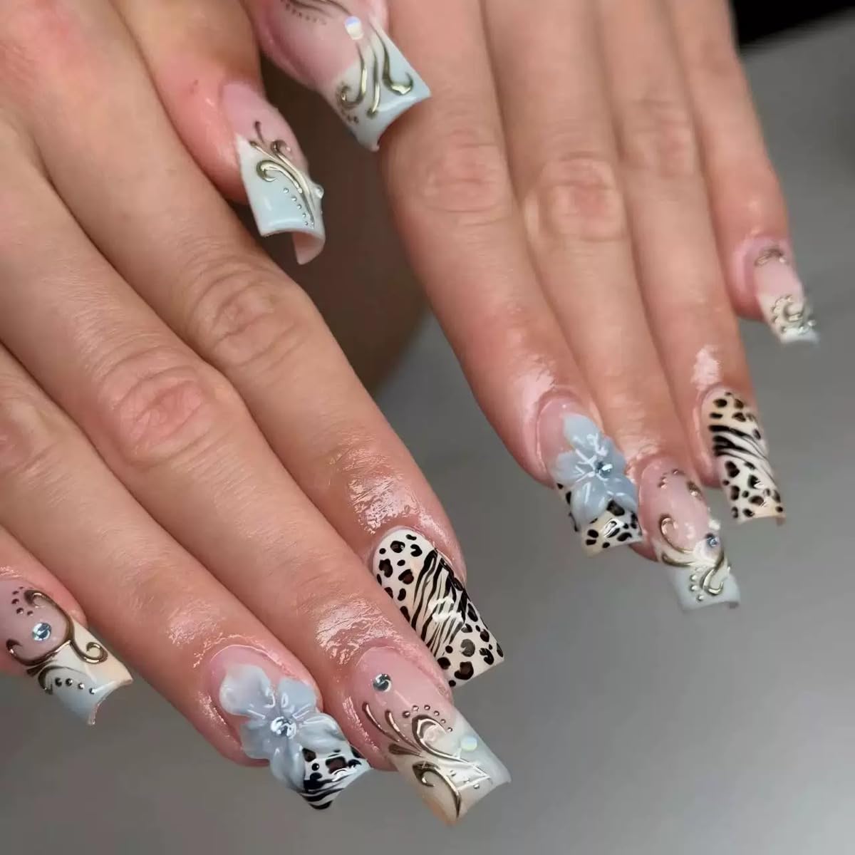 CTTHNBD Press on Nails Square, Medium, Black French Tip Fake Nails