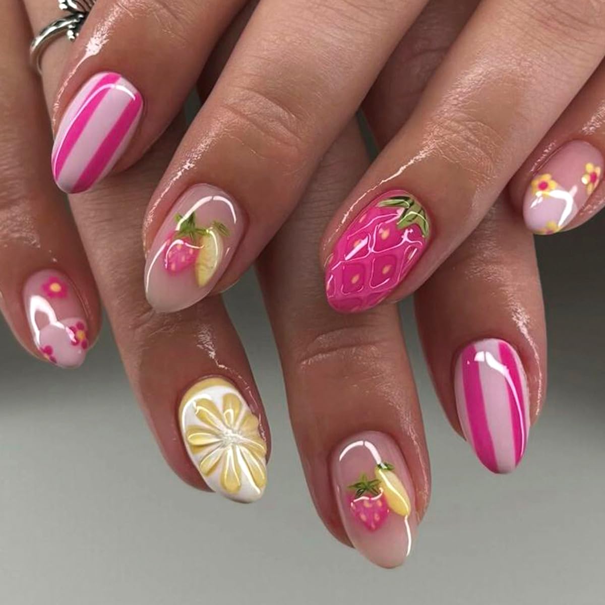 Press on Nails - Short Almond, Cute Polka Dot