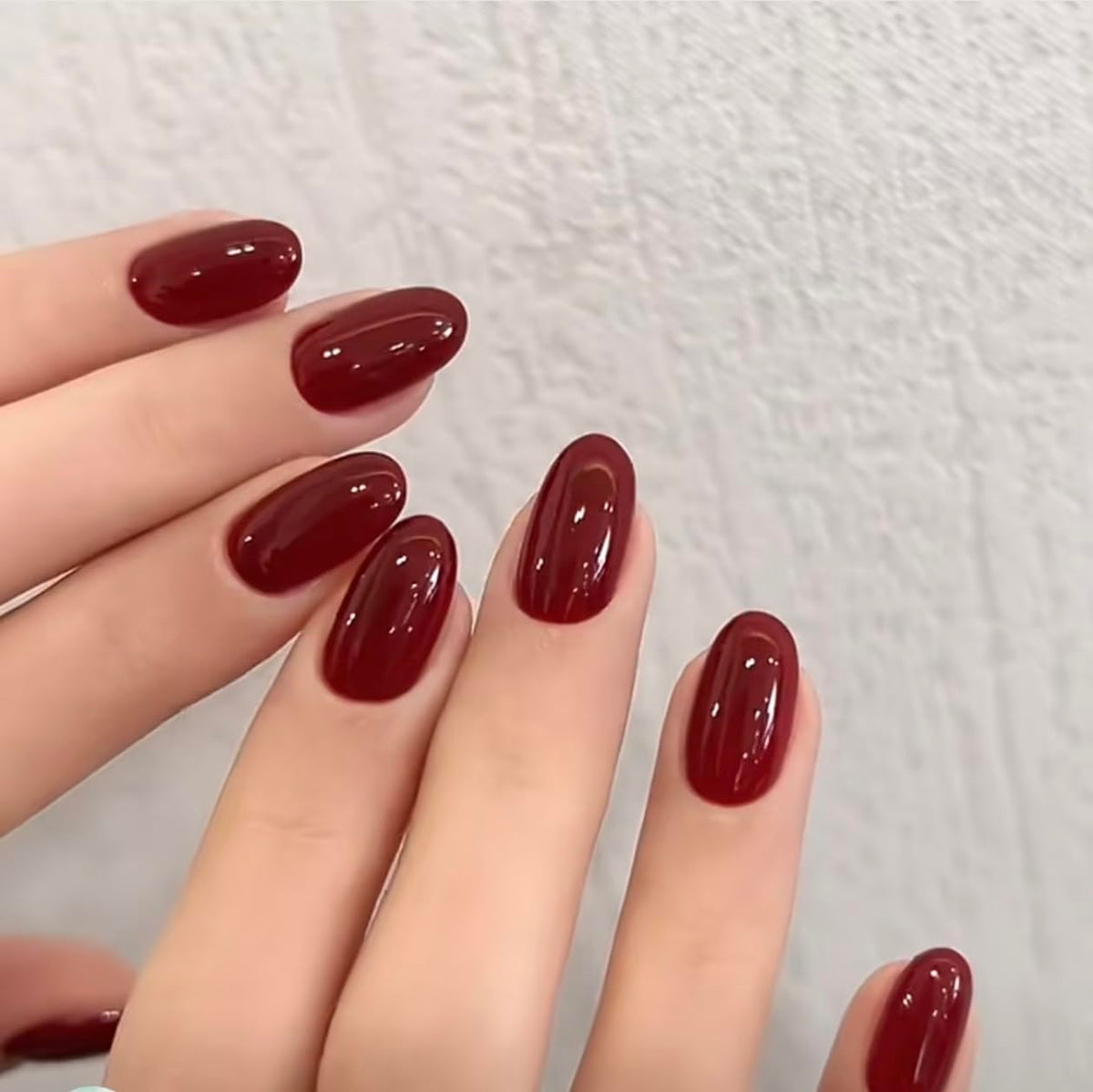 modelones French Tip Press On Nails, Short Oval Fake Nails Nails Press Ons