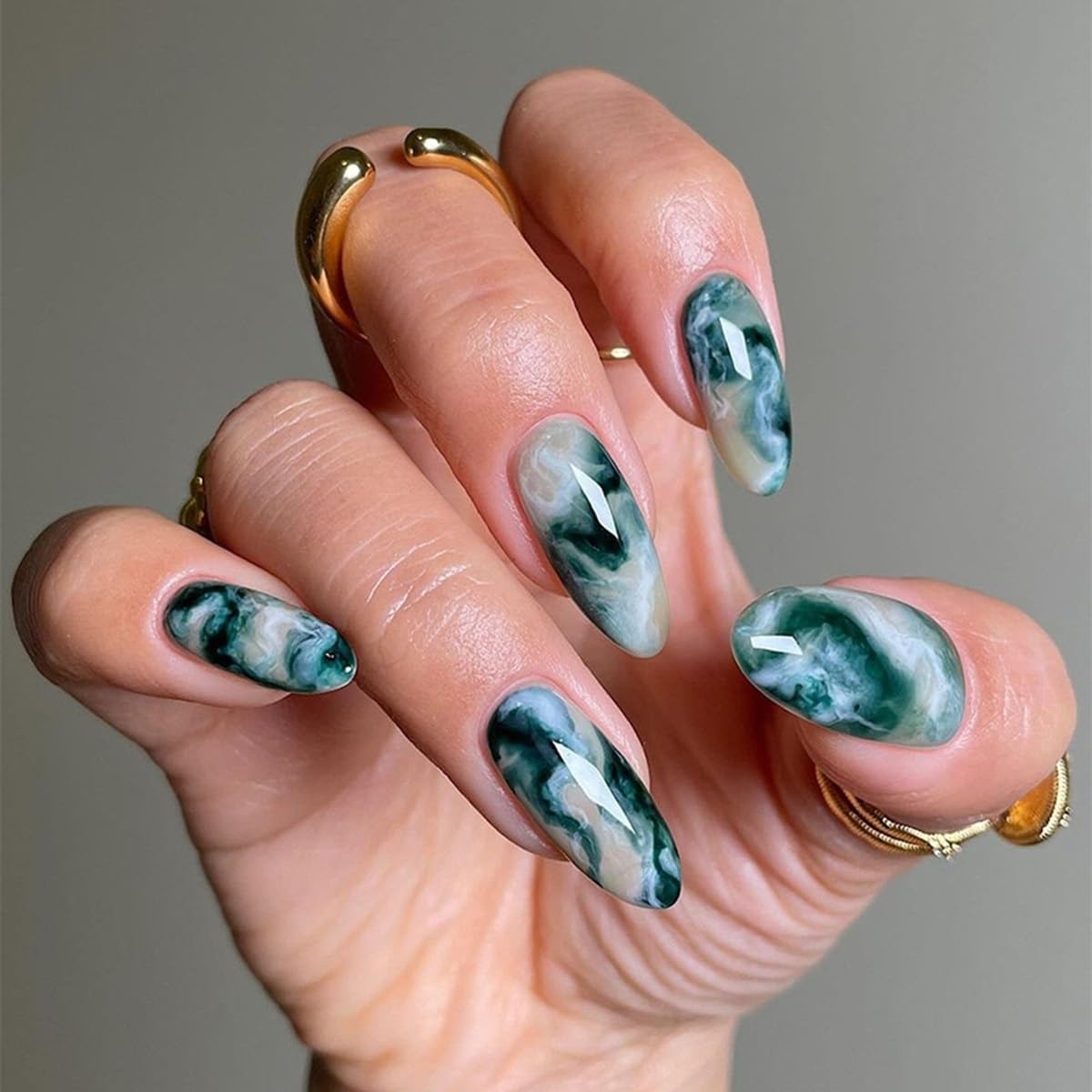 CTTHNBD Press on Nails Almond, Medium, French Tip Fake Nails