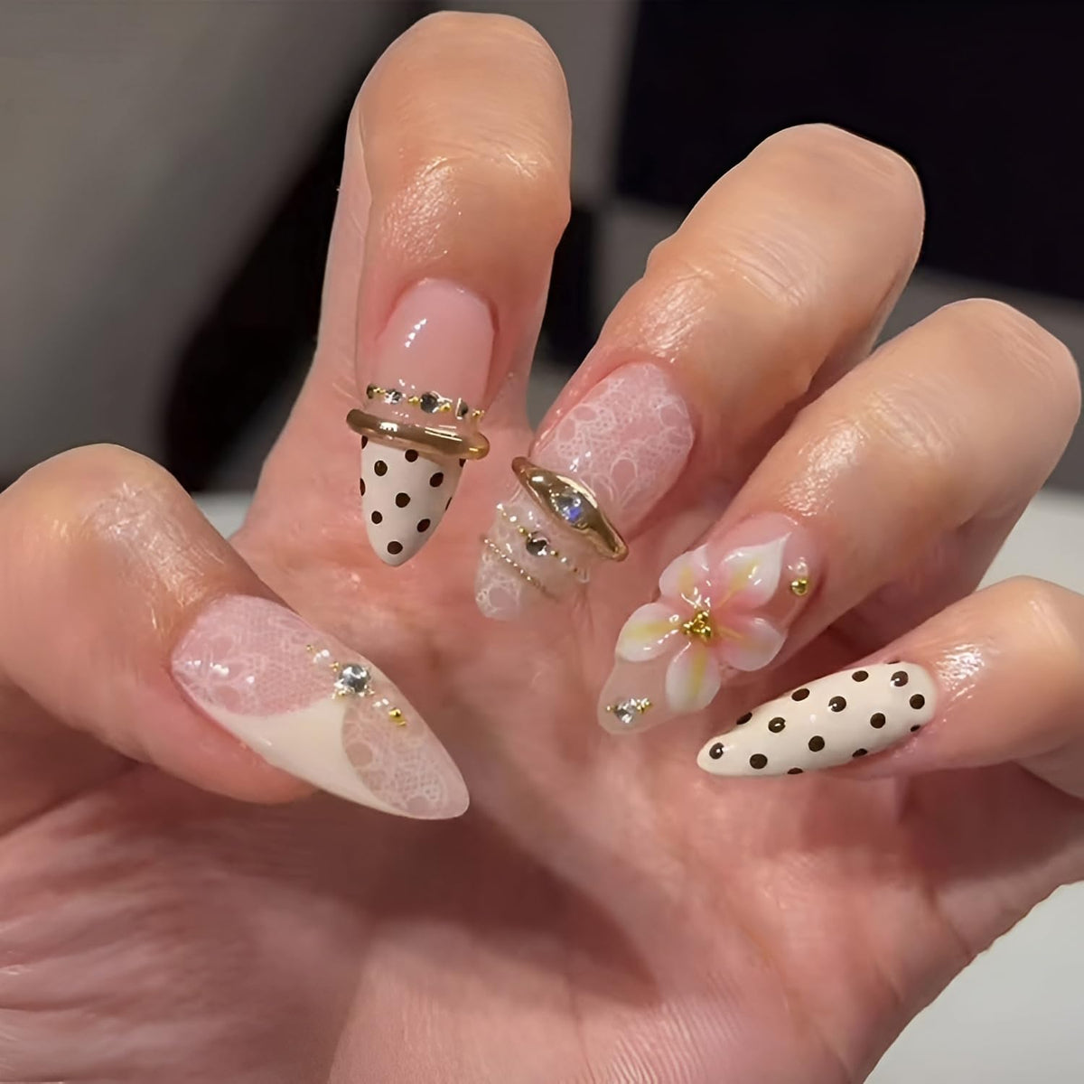 French Tip Press on Nails Medium Almond Fake Nails Brown Fall Nails Press Ons Brown Flower False Nails with Gold Rhinestones Design Glossy Glue on Nail Acrylic Stick on Nail for Women Set 24Pcs