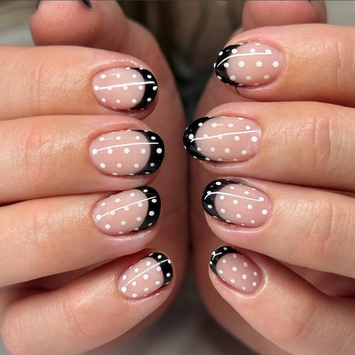 24Pcs Square Press on Nails Medium Length Fake Nails with Rhinestone Designs Bow Pink French Tip False Nails Cute Full Cover Reusable Stick on Nails for Women Girls Manicure Kit