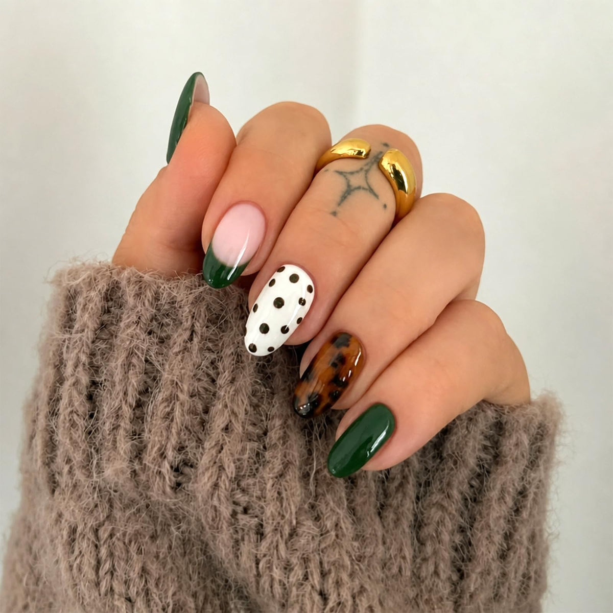 Dark Brown Tortoise Shell Press On Nails, Short Oval Fake Nails 24Pcs