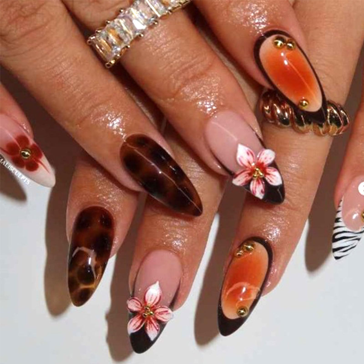 Dark Brown Tortoise Shell Press On Nails, Short Oval Fake Nails 24Pcs