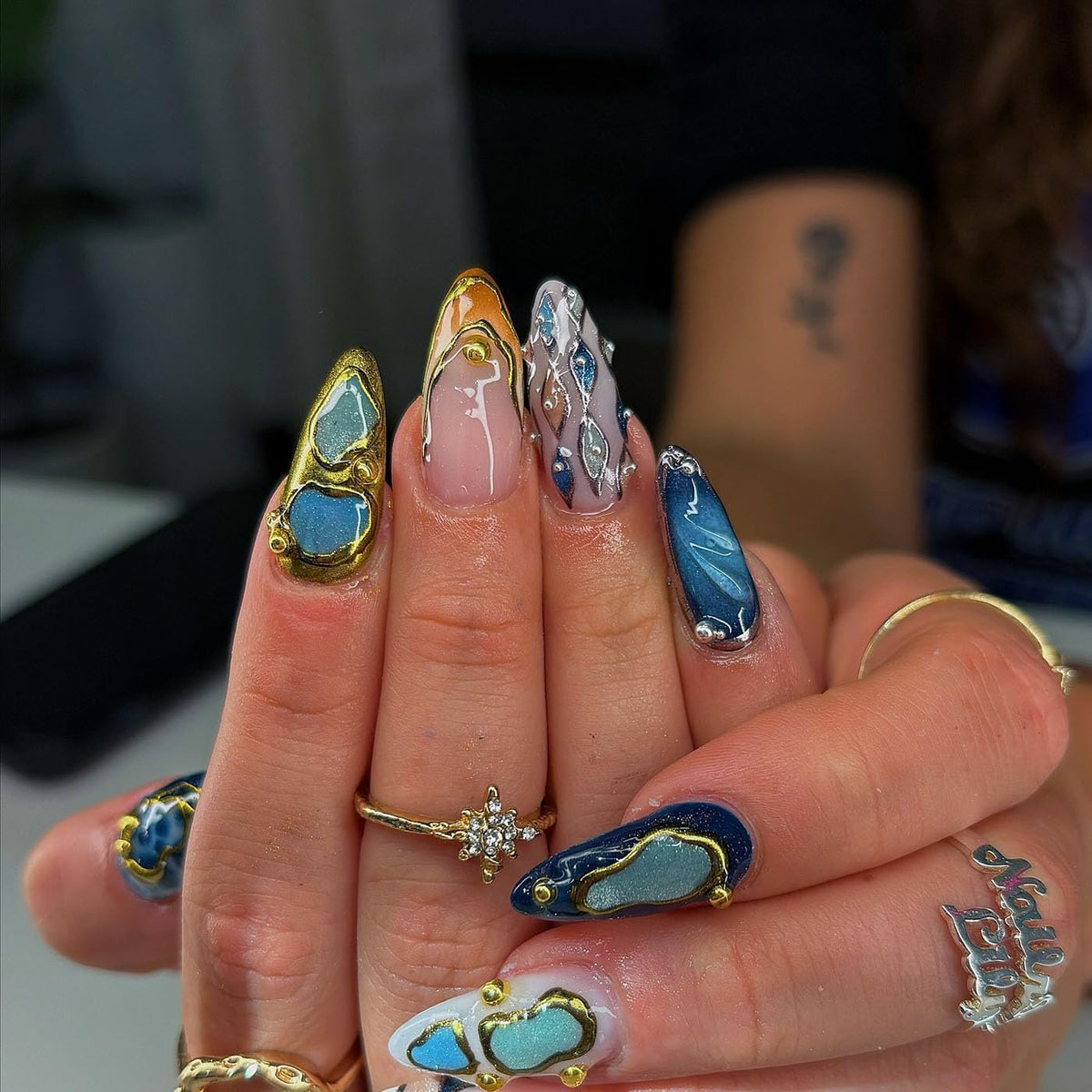 Almond Press On Nails Gold 3d Gold Glitter Ombre Design Date Night Nails For Women