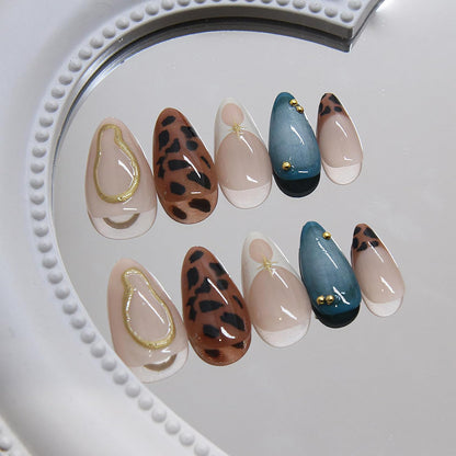 Medium Almond Press on Nails Brown Leopard