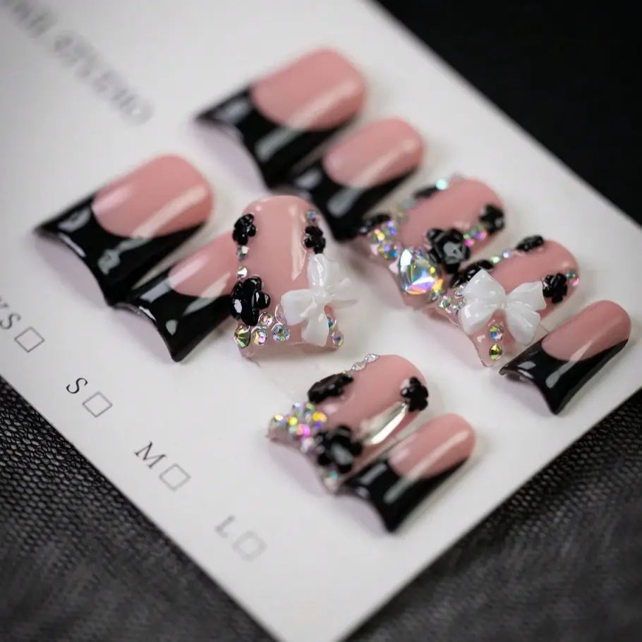 10pcs Y2K Style Kawaii Nails White Bow Short Duck Nails, Handmade Black Edged French Tips Press-On Nails, False Nails With Bow, Rhinestone Accents, For Daily, School, Or Office, Great Gift For Women And Girls