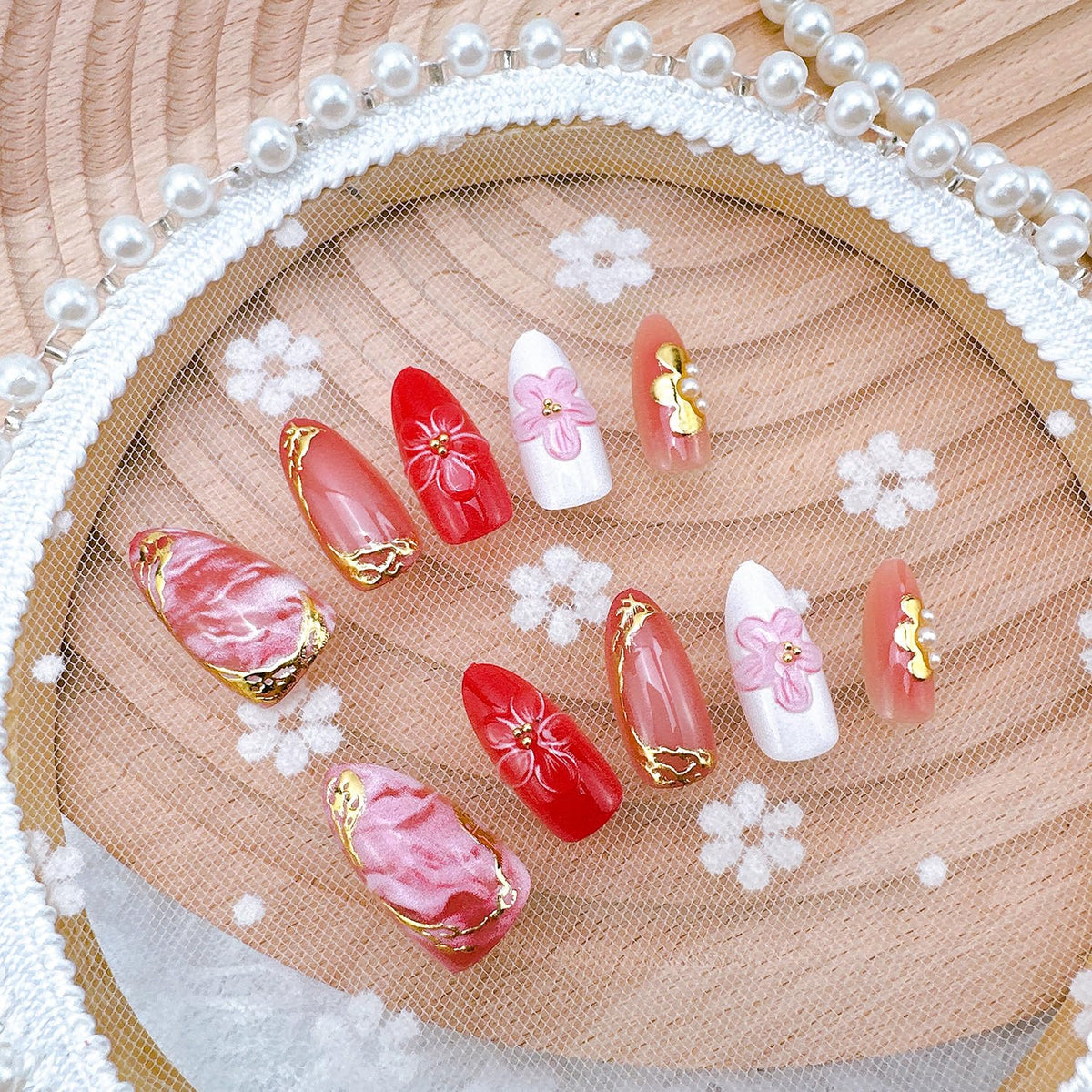 30Pcs Pink Press on Nails Medium Almond Fake Nails with 3D Flowers Pearl Designs Gold Flower False Nails Pink Gradient Acrylic Nail Tips Peach Blossoms Full Cover Stick on Nails for Women