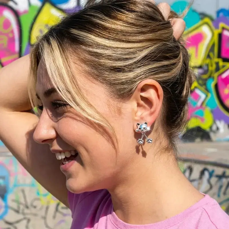 Women's S925 Pure Silver Cat Paw Pendant Pretty Studs - Versatile Dangle Earrings with Paw Charms, Everyday Fashionable Pet-Themed Costume Jewelry Accessories