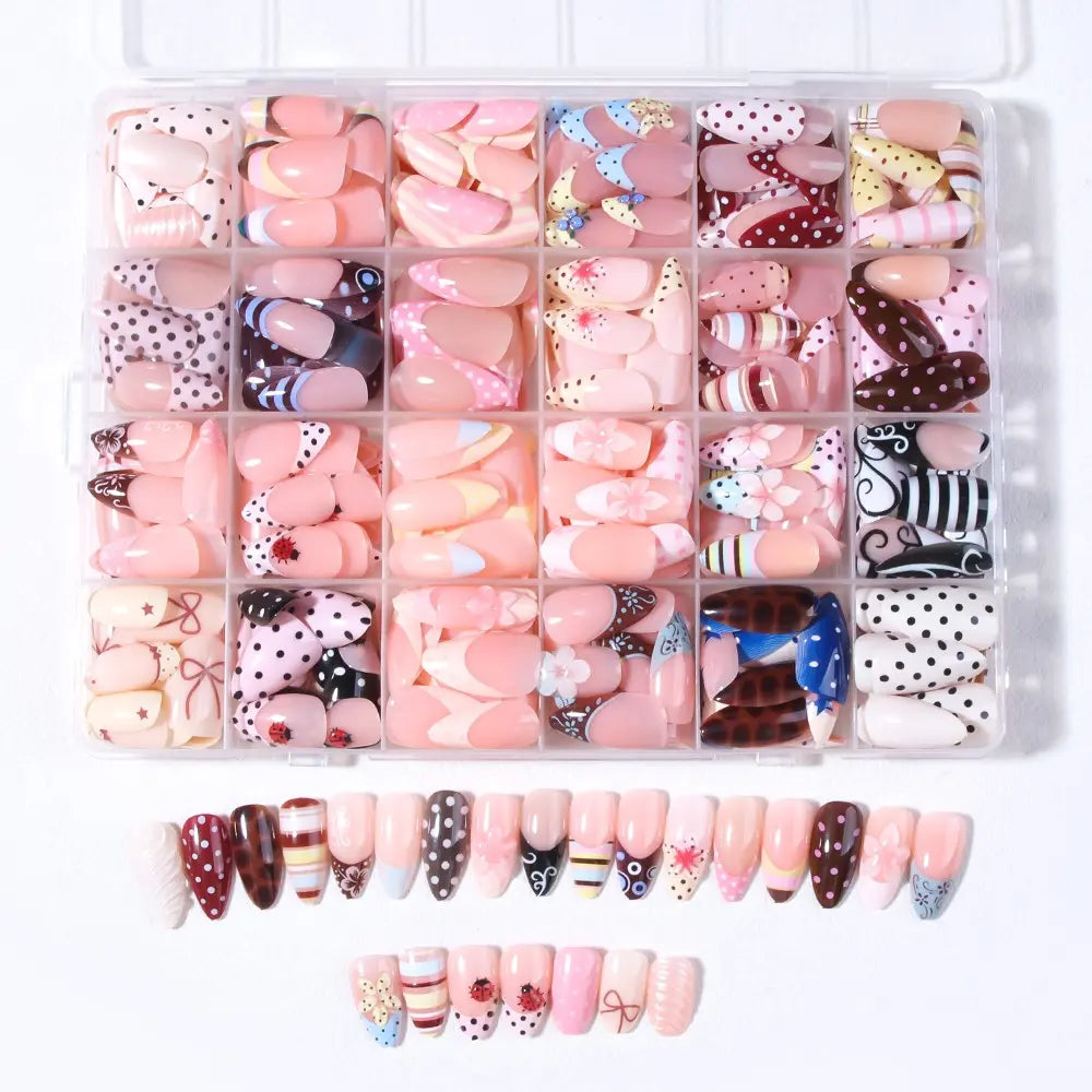 624pcs Almond Press-On Nails Set, French Style, Polka Dot, Striped, Ladybug Design, Acrylic, Summer Nail Art, 24 Mixed Styles, Fake Nails