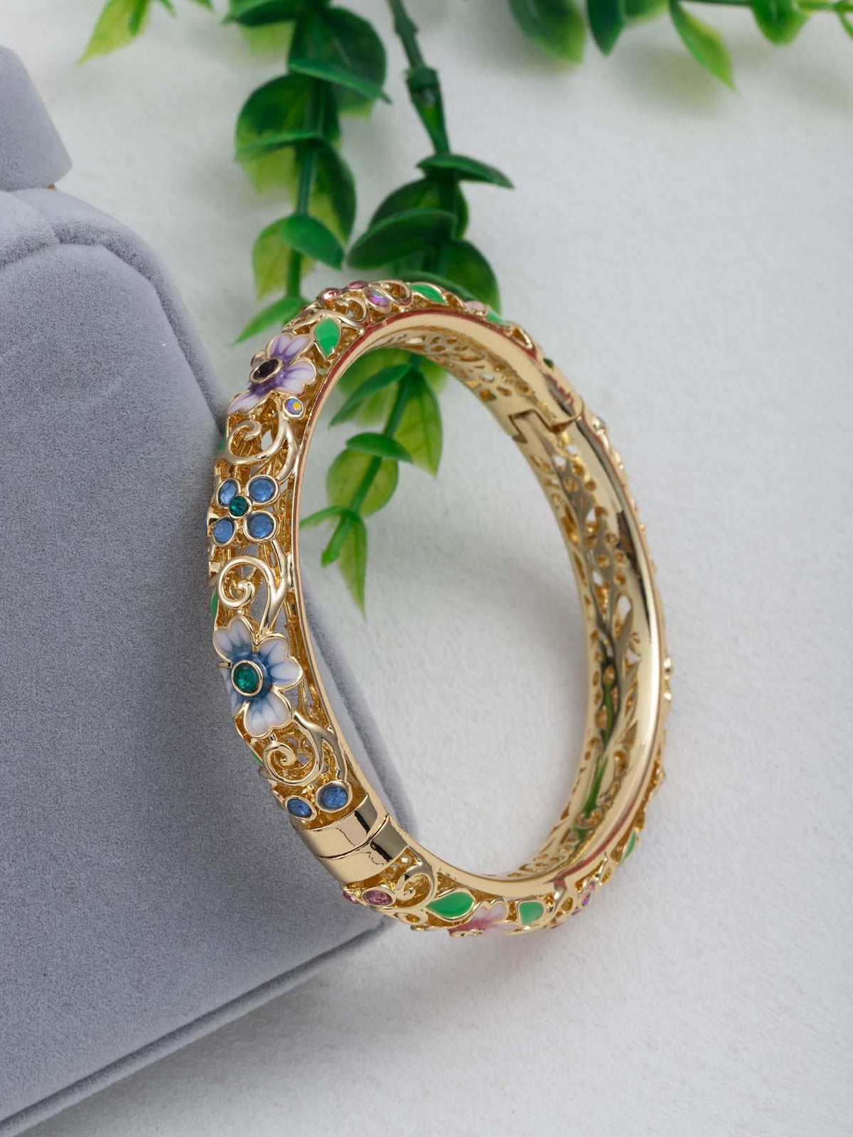 Luxury Elegant Enamel Bangle Bracelet with Artificial Zircon Inlay, Fashionable Bracelet Style, Exquisite Gift for Women & Girls, Perfect Gift for All Occasions