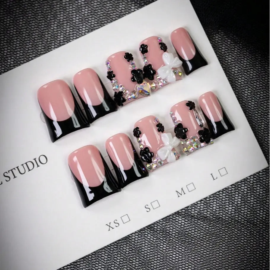 10pcs Y2K Style Kawaii Nails White Bow Short Duck Nails, Handmade Black Edged French Tips Press-On Nails, False Nails With Bow, Rhinestone Accents, For Daily, School, Or Office, Great Gift For Women And Girls