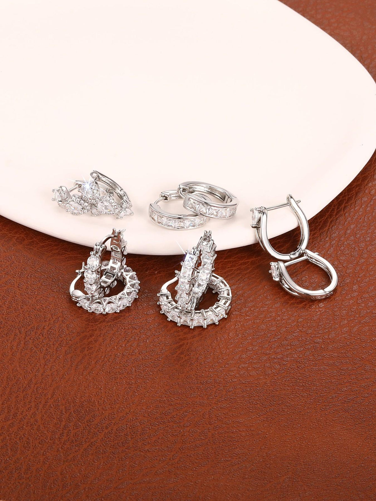 Women's Elegant Butterfly & Heart Design Hoop Earrings, Exquisite Hoop Earrings, Trendy All-match Jewelry As Gift for Daily & Party Decor