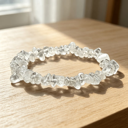 1pc Men' & Women' White Pebble Bracelet with Elastic Cord & Transparent Stones - Suitable for Beach Vacation, Casual Attire, Gift for Valentine' Day, Mother' Day, Graduation - Year-Round Minimalist Bangle