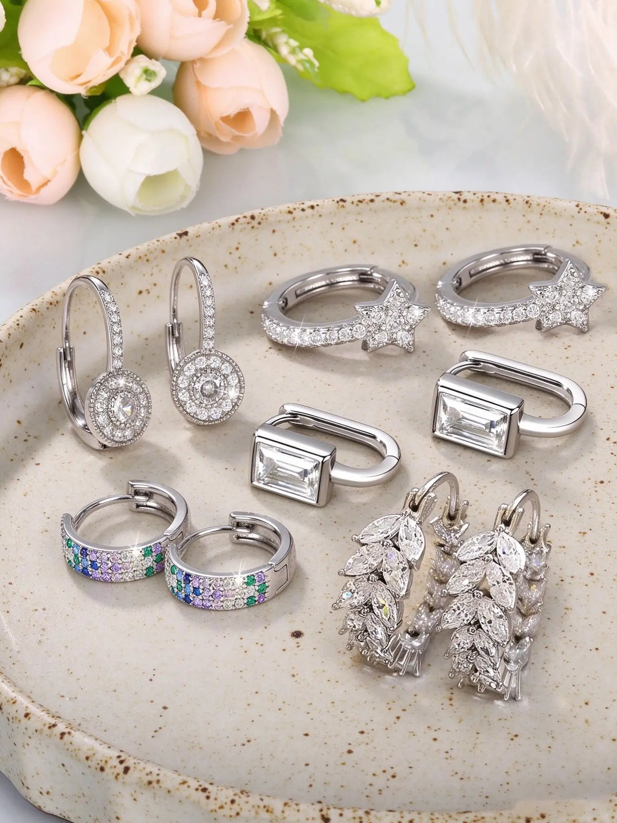 Women's Elegant Butterfly & Heart Design Hoop Earrings, Exquisite Hoop Earrings, Trendy All-match Jewelry As Gift for Daily & Party Decor