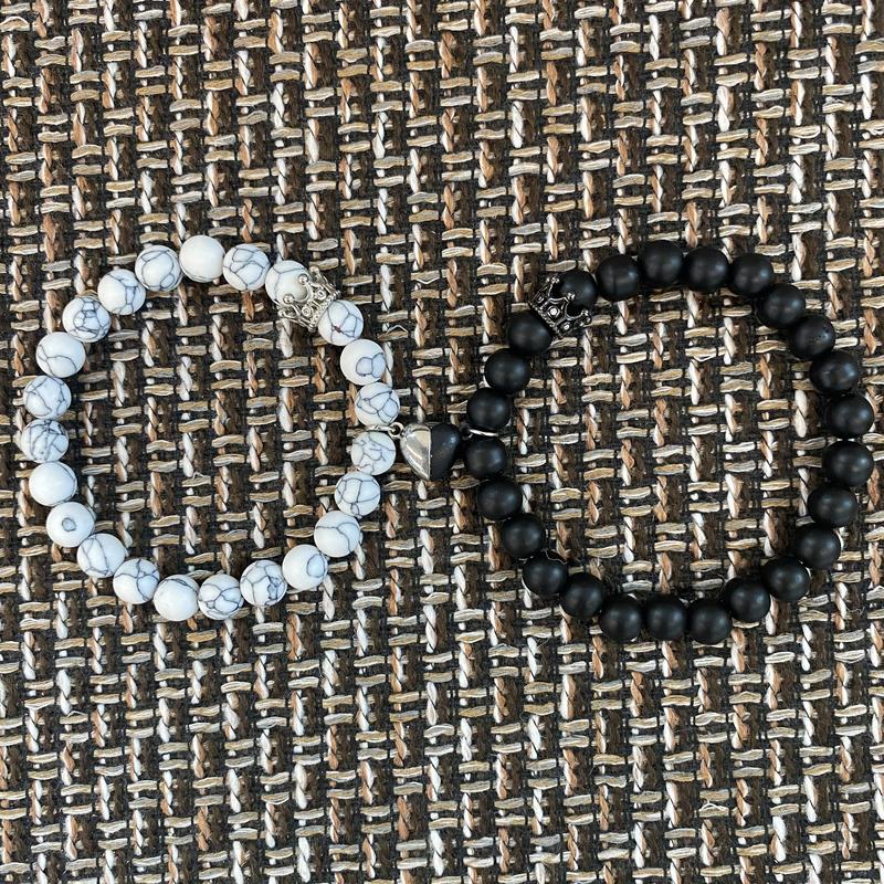 TMANI 2pcs Couple's Magnetic Heart Beads Bracelets, Cute Cat Spider Pendant Jewelry, Friendship Beads Bracelets & Bangles, Gift-Ready Set for Women, Gifts for Girlfriend