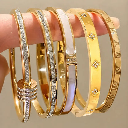 5PCS Waterproof Titanium Steel Bracelet Set for Women, Rhinestone Stackable Bracelets, Fashion Jewelry, Minimalist Elegant Wrist Bracelets for Everyday Wear